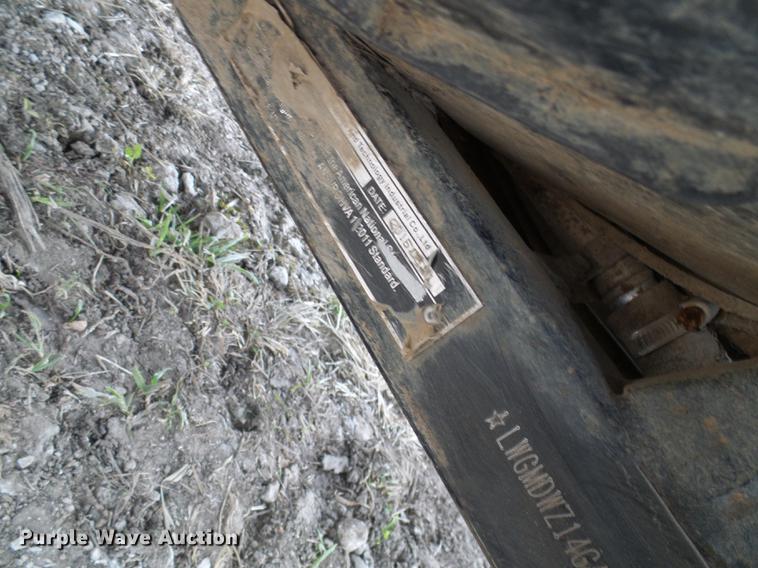 image for item DE5319 2017 Cub Cadet Challenger 750 Crew Cab utility vehicle