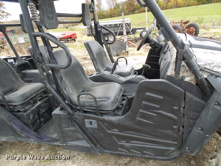 image for item DE5319 2017 Cub Cadet Challenger 750 Crew Cab utility vehicle