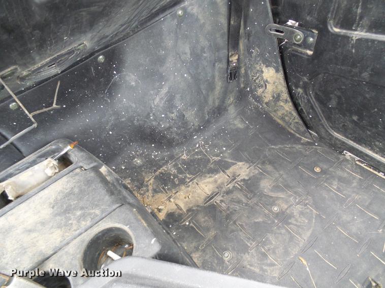 image for item DE5319 2017 Cub Cadet Challenger 750 Crew Cab utility vehicle