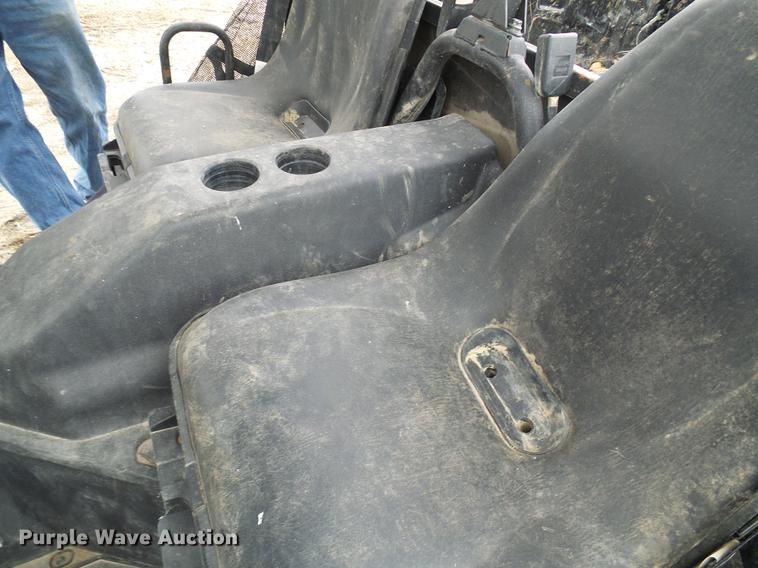 image for item DE5319 2017 Cub Cadet Challenger 750 Crew Cab utility vehicle