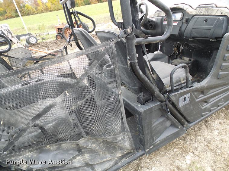 image for item DE5319 2017 Cub Cadet Challenger 750 Crew Cab utility vehicle