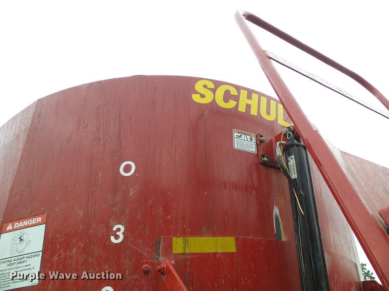 image for item DE5320 2016 Schuler 6520 vertical feed mixer