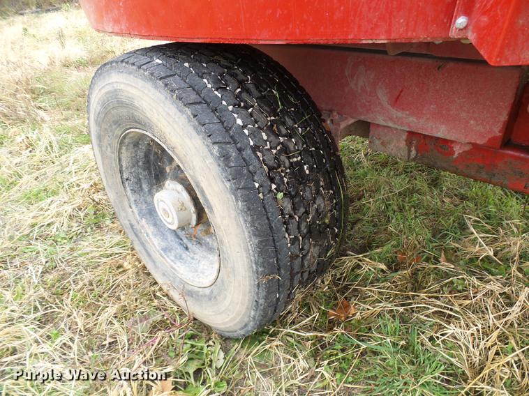 image for item DE5320 2016 Schuler 6520 vertical feed mixer