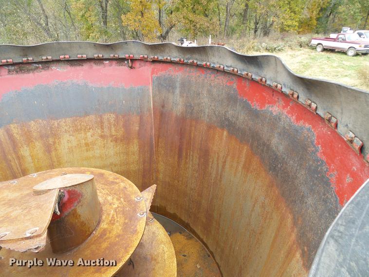 image for item DE5320 2016 Schuler 6520 vertical feed mixer