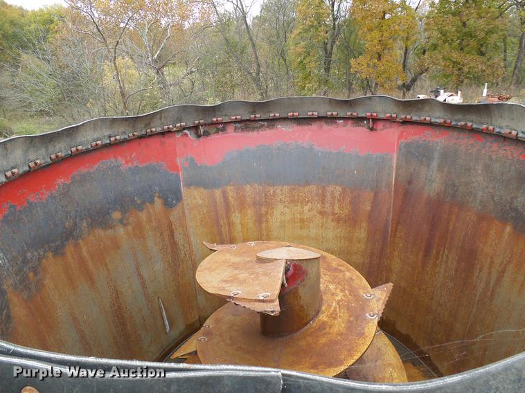 image for item DE5320 2016 Schuler 6520 vertical feed mixer