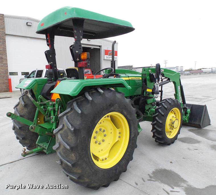 image for item DE5321 2010 John Deere 5075E tractor