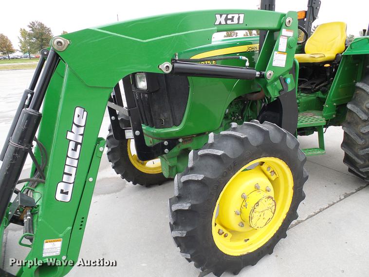 image for item DE5321 2010 John Deere 5075E tractor