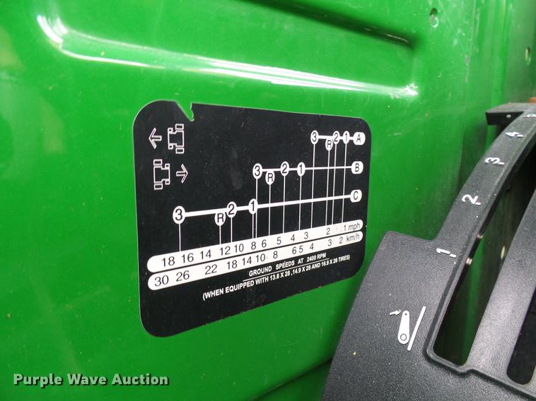 image for item DE5321 2010 John Deere 5075E tractor
