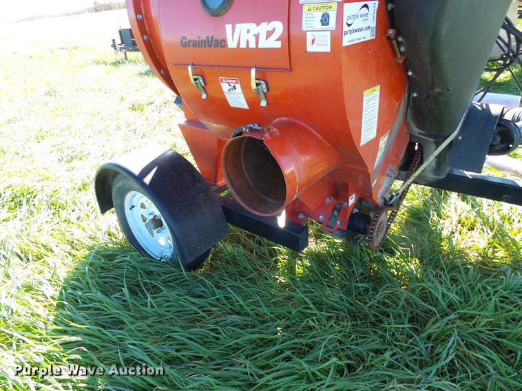 image for item DE5323 Rem VR12 grain vacuum