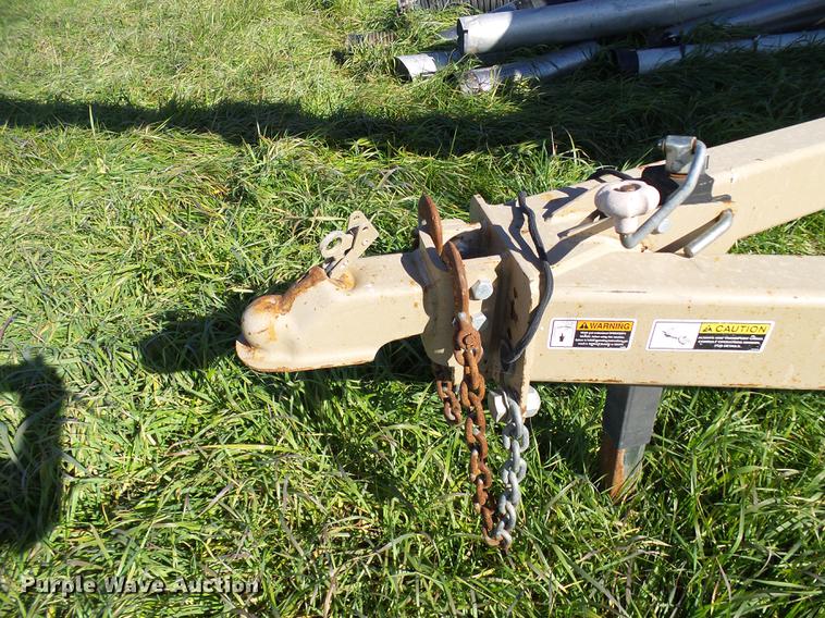 image for item DE5324 Unverferth 400 seed tender