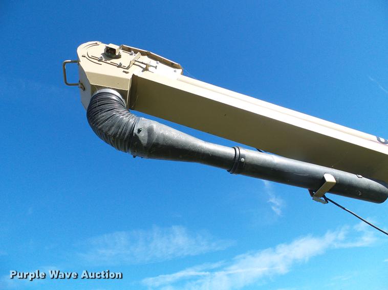 image for item DE5324 Unverferth 400 seed tender