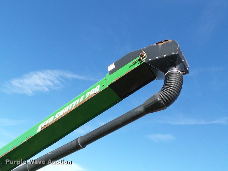 image for item DE5326 Norwood SS290 Seed Shuttle seed tender