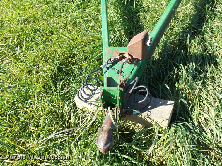 image for item DE5326 Norwood SS290 Seed Shuttle seed tender