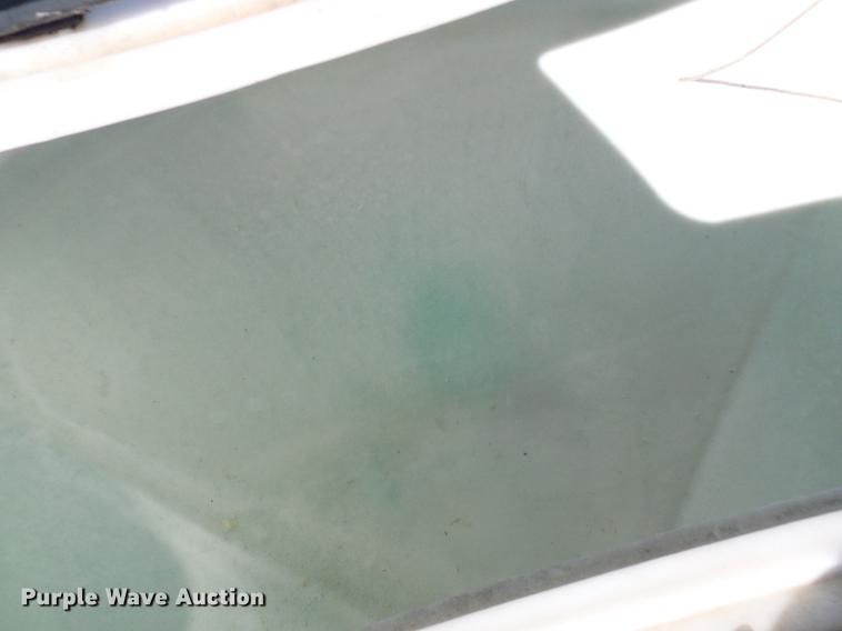 image for item DE5326 Norwood SS290 Seed Shuttle seed tender