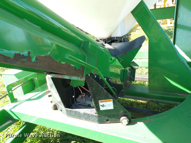 image for item DE5326 Norwood SS290 Seed Shuttle seed tender