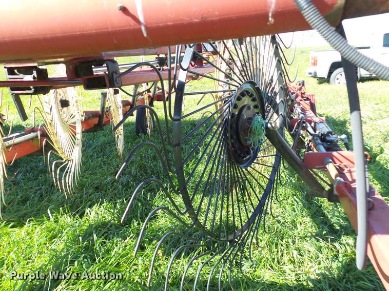 image for item DE5328 AGCO 4324 hay rake