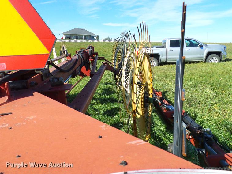 image for item DE5328 AGCO 4324 hay rake