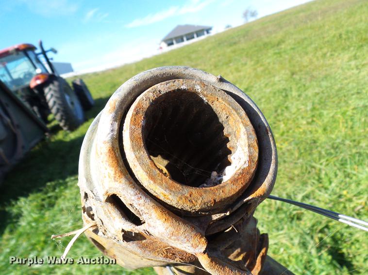 image for item DE5332 Parker 739 grain cart