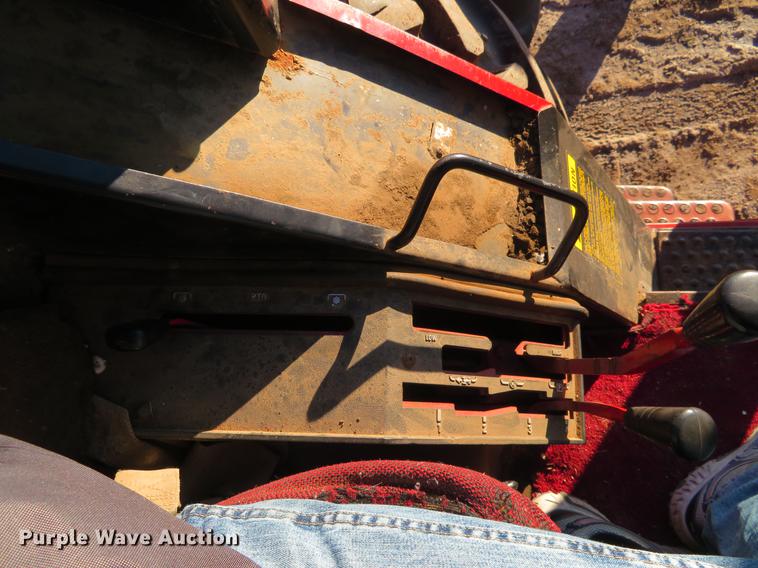 image for item DE6528 1979 International 1086 tractor