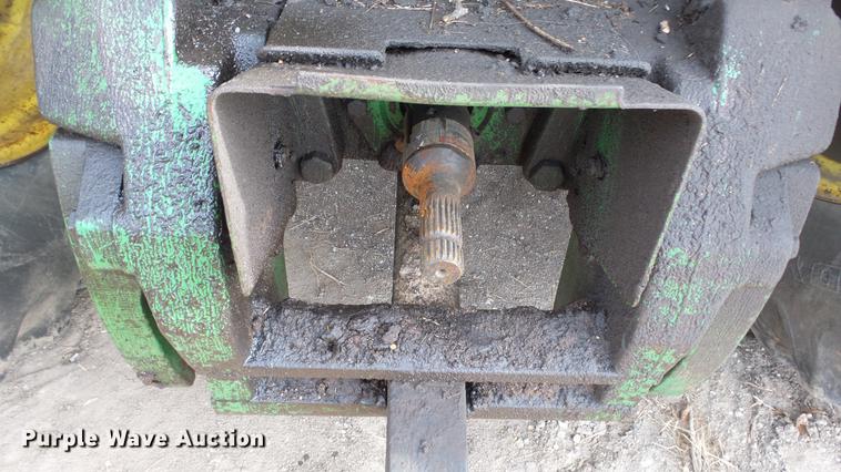 image for item DE7327 1982 John Deere 8650 4WD tractor