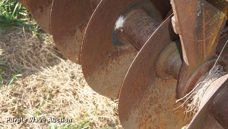 image for item DF1516 John Deere 1710 chisel