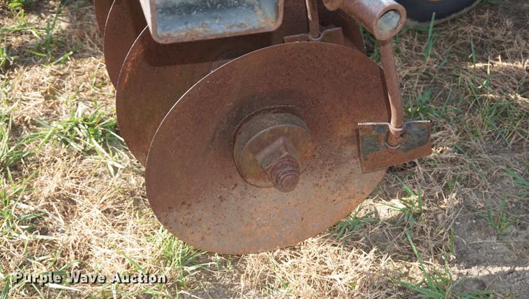 image for item DF1516 John Deere 1710 chisel