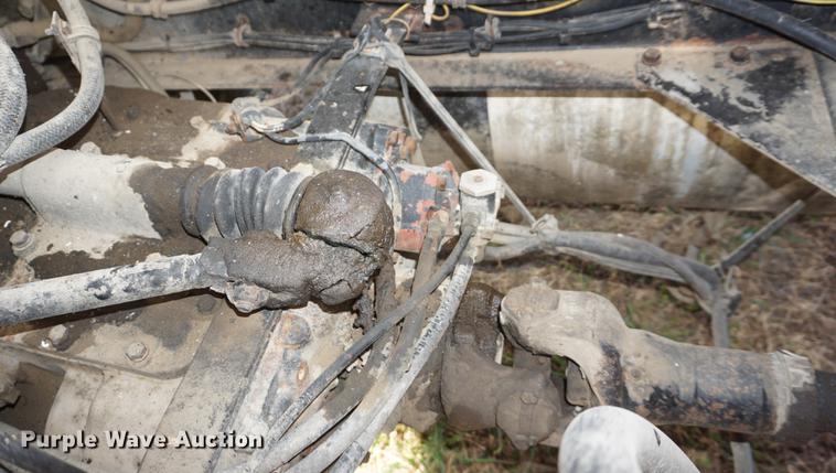 image for item DF1523 1984 Freightliner fertilizer tender truck