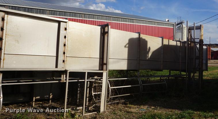 image for item DF1526 2009 Ranco rail unloading bucket elevator