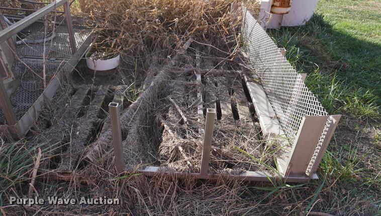 image for item DF1526 2009 Ranco rail unloading bucket elevator