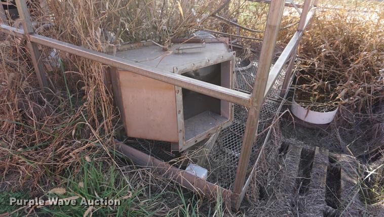 image for item DF1526 2009 Ranco rail unloading bucket elevator