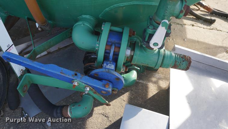 image for item DF1527 1994 Lor-Al sprayer bed