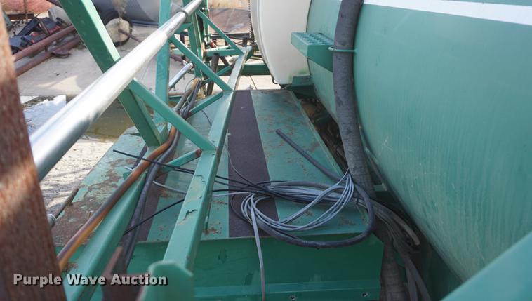 image for item DF1527 1994 Lor-Al sprayer bed