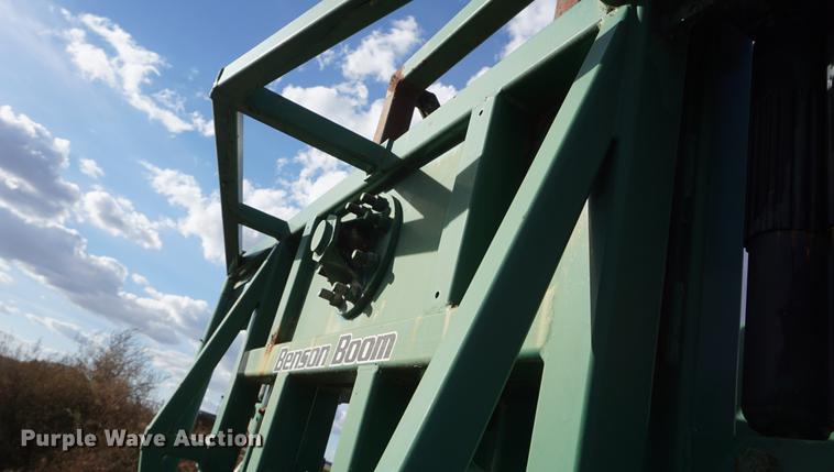 image for item DF1527 1994 Lor-Al sprayer bed