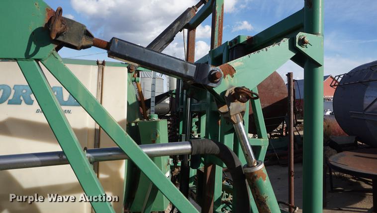 image for item DF1527 1994 Lor-Al sprayer bed