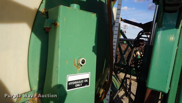 image for item DF1527 1994 Lor-Al sprayer bed