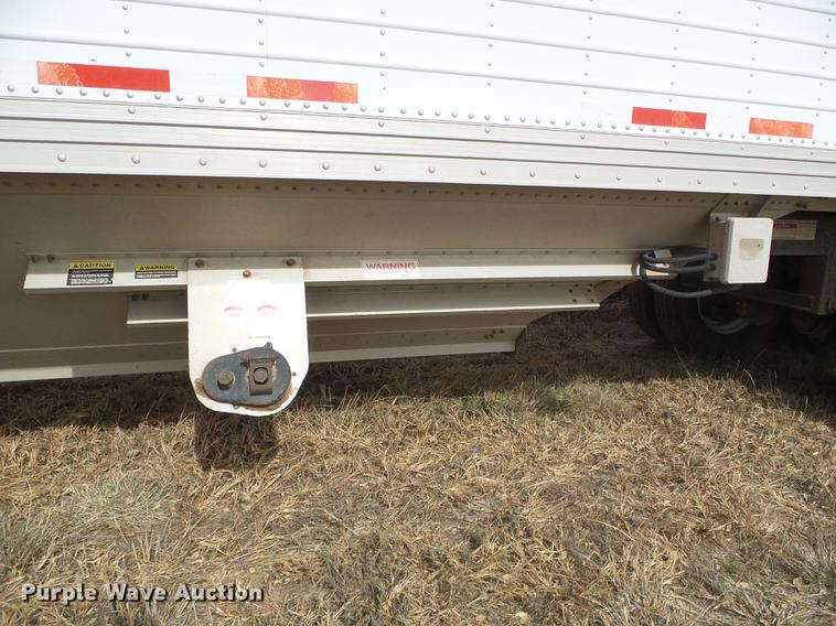 image for item DF2822 1999 Timpte Super Hopper grain trailer