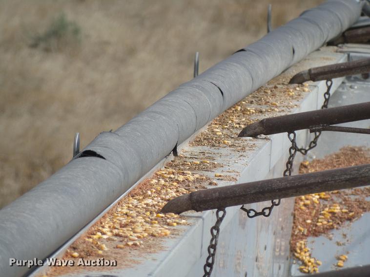 image for item DF2822 1999 Timpte Super Hopper grain trailer