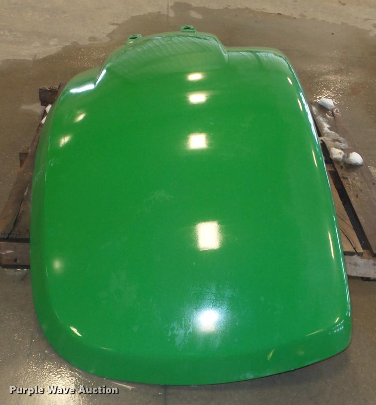 image for item EH9035 John Deere 9560R parts