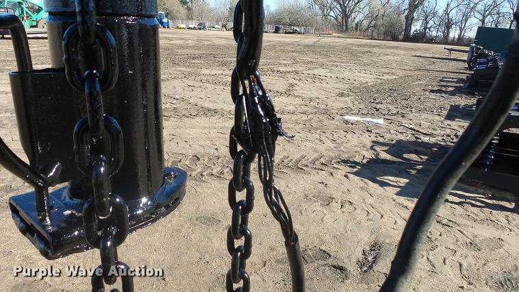 image for item EH9043 2001 PJ Trailers flatbed trailer