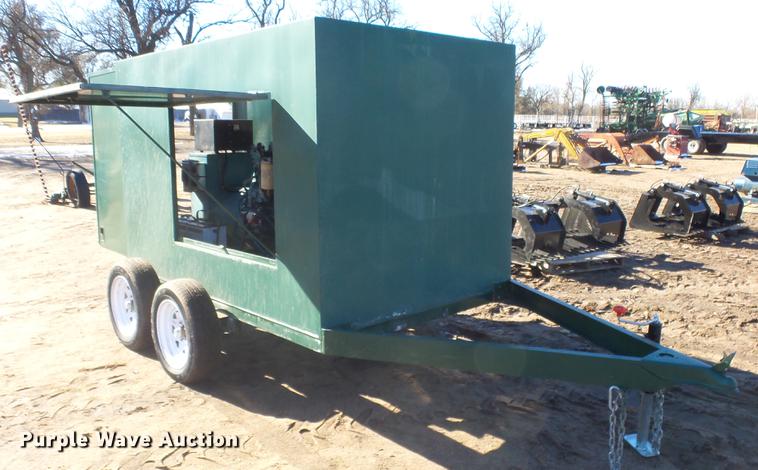 image for item EH9051 Enclosed generator trailer