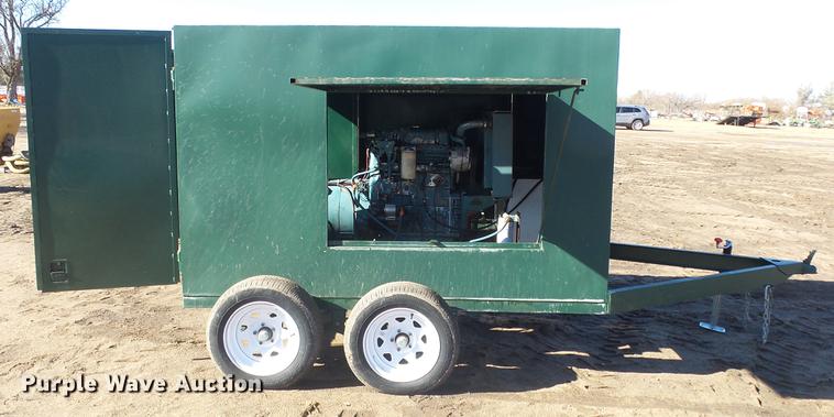 image for item EH9051 Enclosed generator trailer