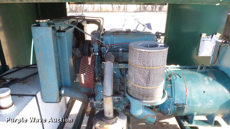 image for item EH9051 Enclosed generator trailer