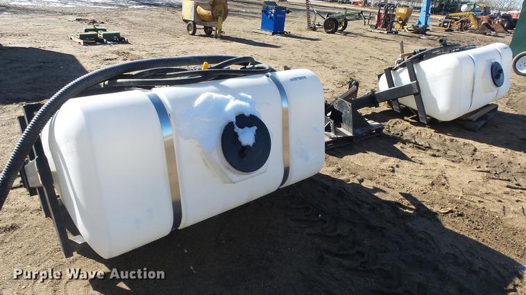 image for item EH9052 (2) Wylie poly spray tanks