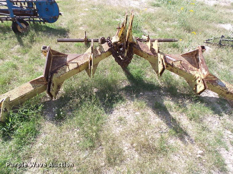 image for item EI9650 Farm equipment