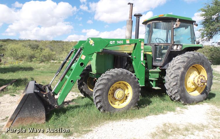 image for item EI9657 1983 John Deere 4450 MFWD tractor