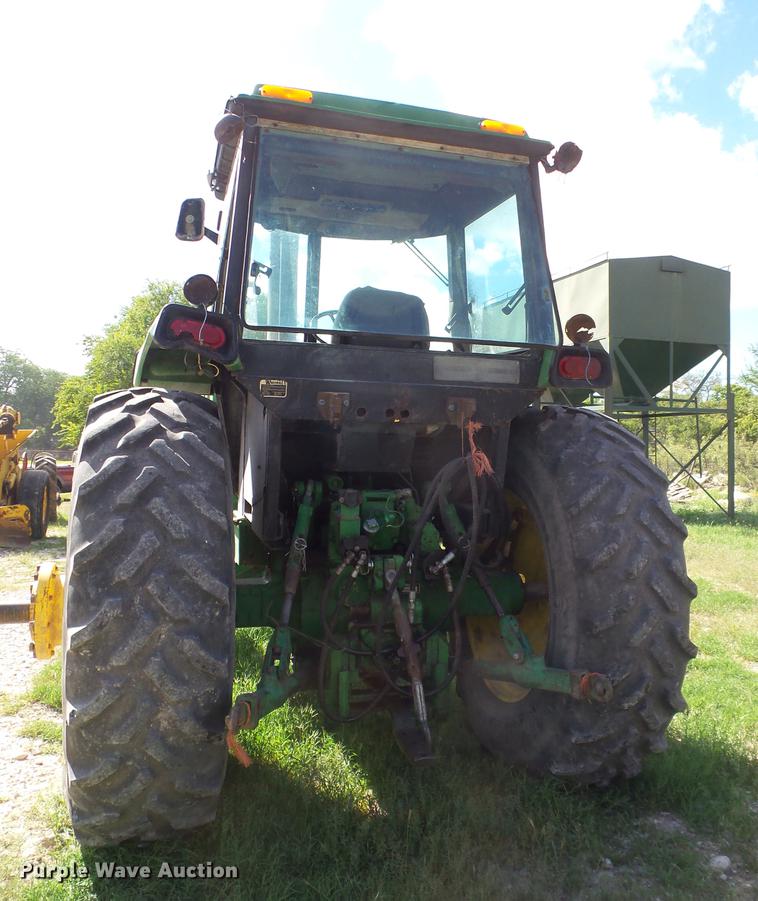 image for item EI9657 1983 John Deere 4450 MFWD tractor