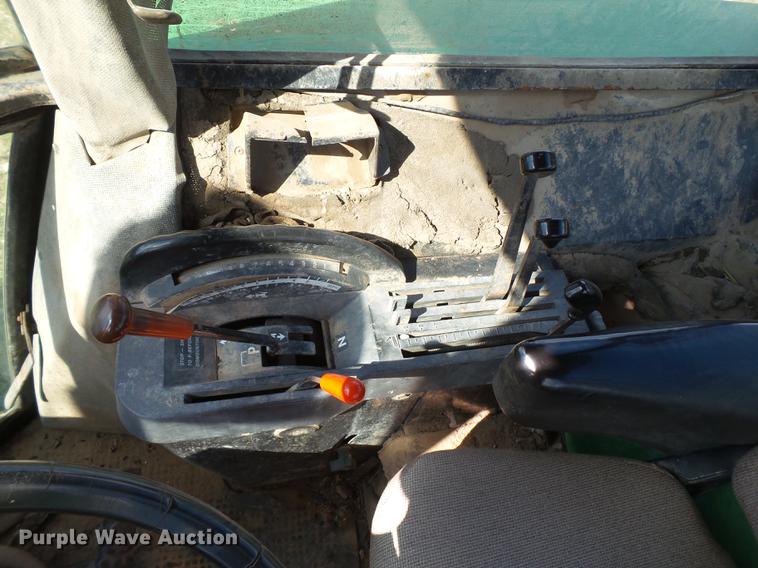 image for item EI9657 1983 John Deere 4450 MFWD tractor