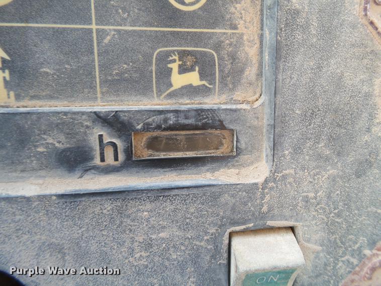 image for item EI9657 1983 John Deere 4450 MFWD tractor