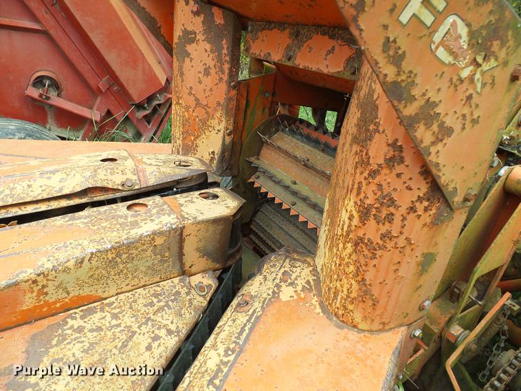 image for item EP9790 Fox 3310 forage harvester
