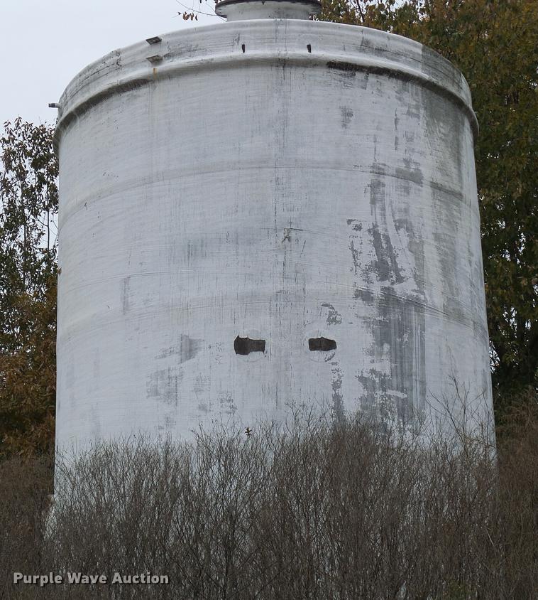 image for item EP9791 Tankinetics Mfg. fiberglass tank